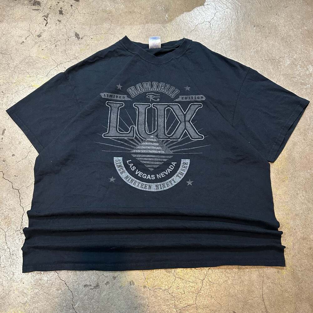 Vintage Luxor Las Vegas Nevada Pyramid Graphic T-Shirt